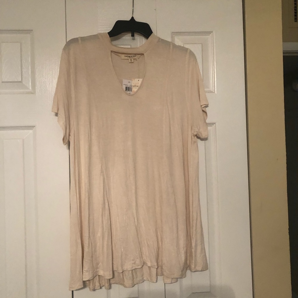 Cream Keyhole Top